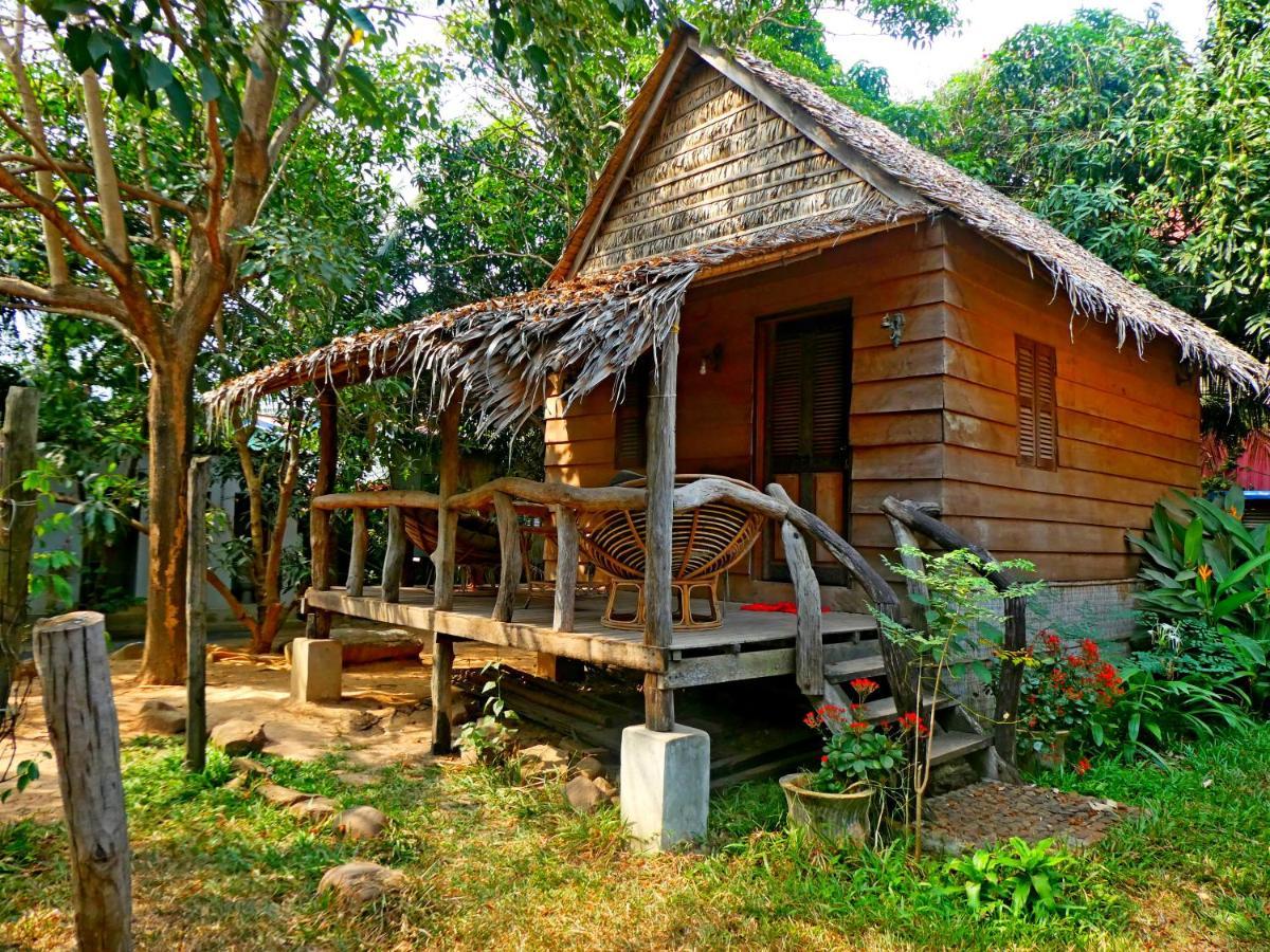 The Plantation Pansiyon Kampot Dış mekan fotoğraf