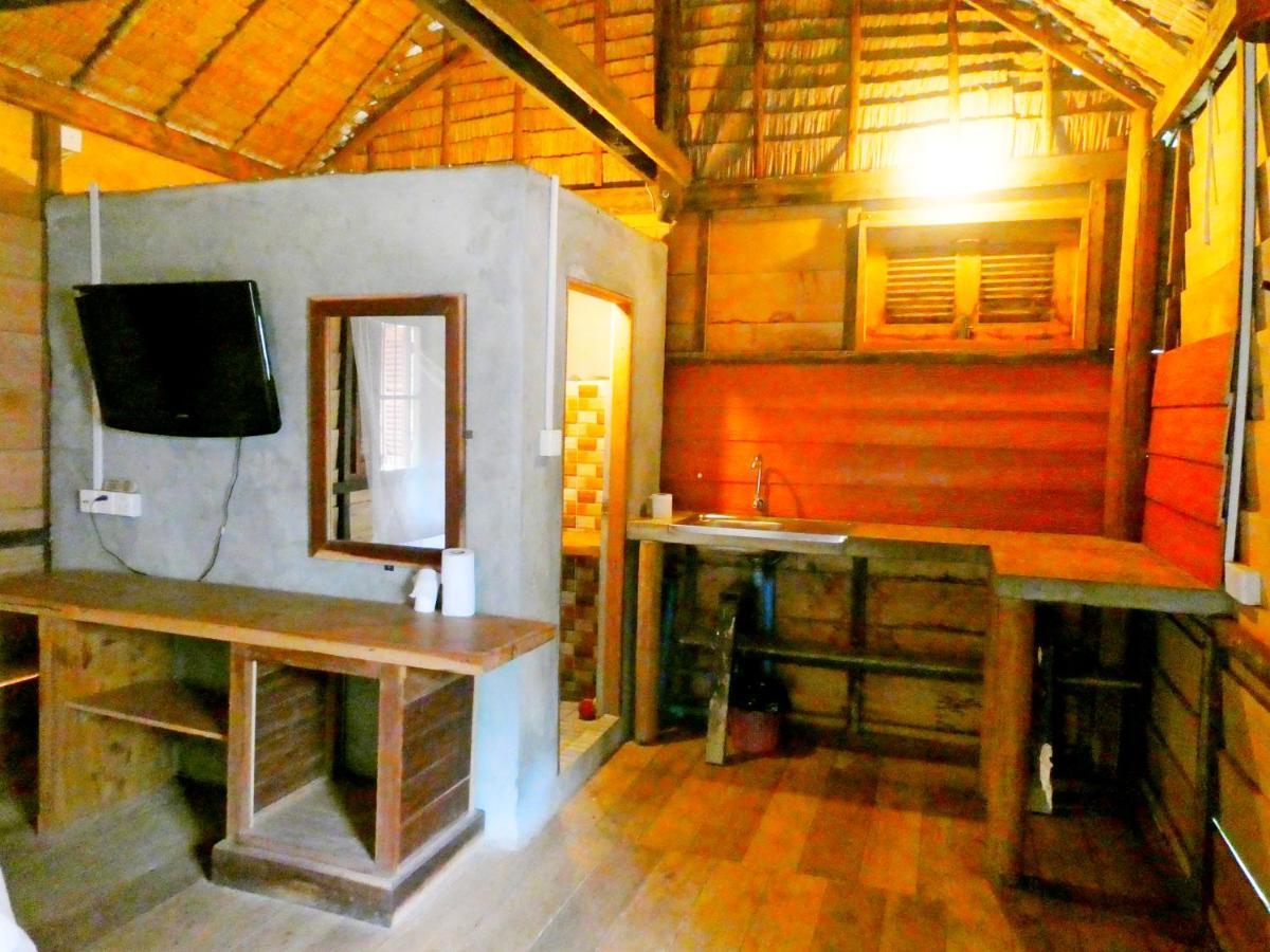 The Plantation Pansiyon Kampot Dış mekan fotoğraf
