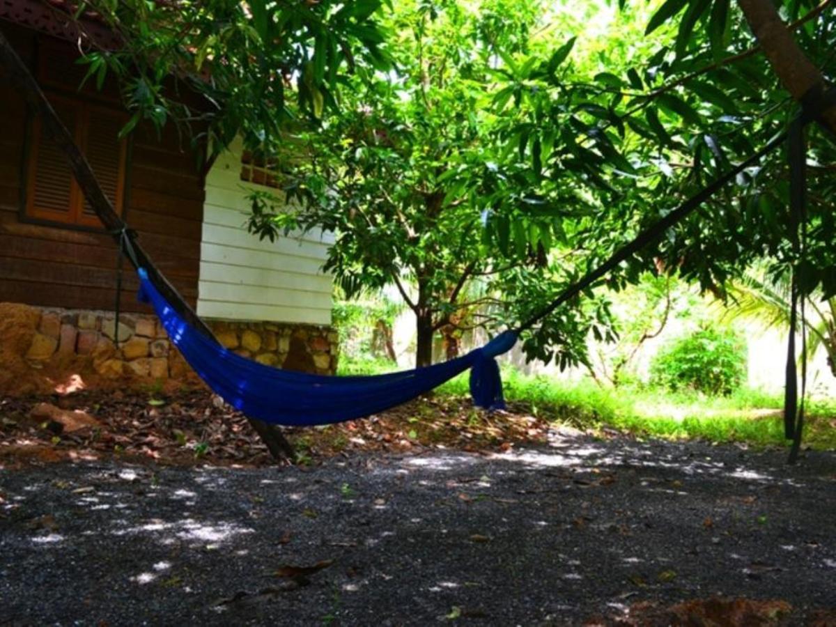 The Plantation Pansiyon Kampot Dış mekan fotoğraf