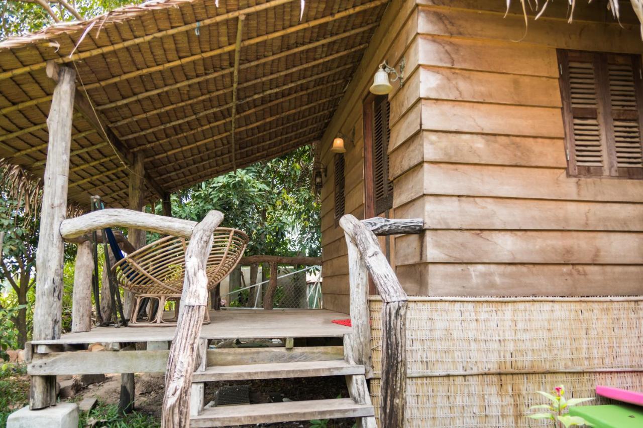 The Plantation Pansiyon Kampot Dış mekan fotoğraf