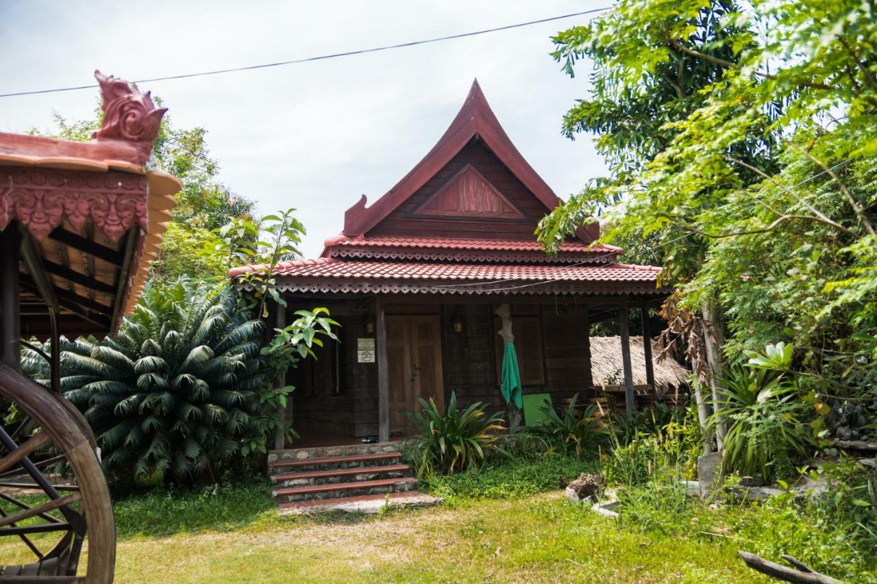 The Plantation Pansiyon Kampot Dış mekan fotoğraf